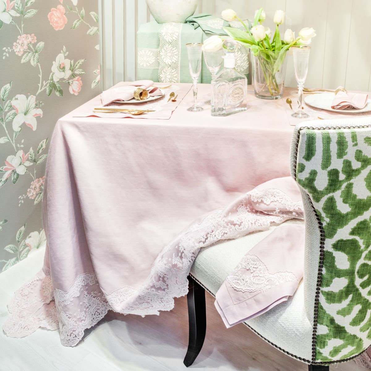 Set Mantel Lino Brujas Chantilly